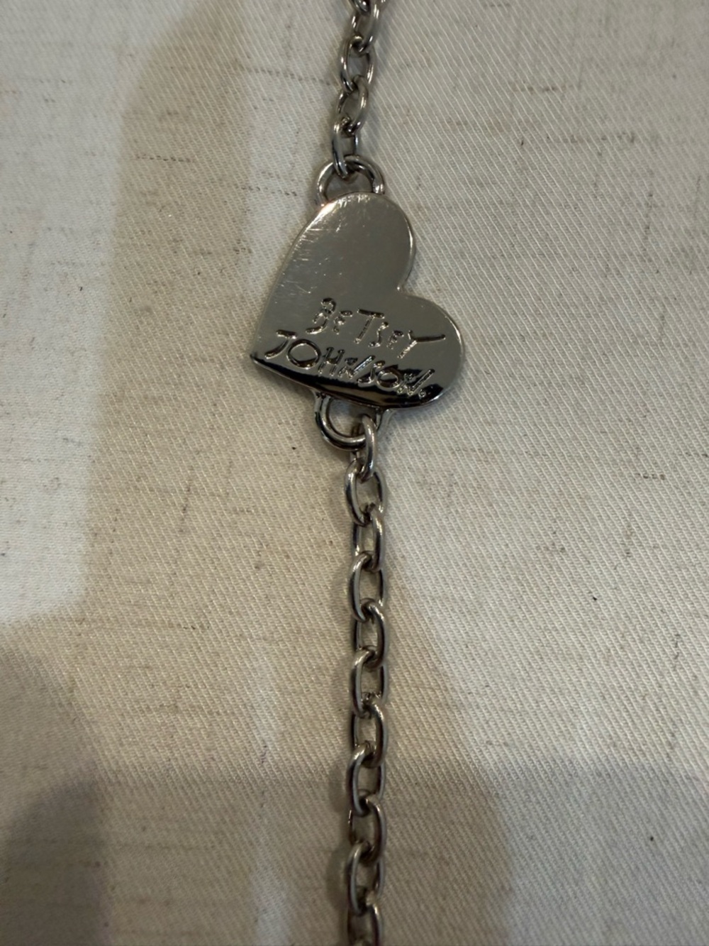 Betsey Johnson Silver Heart Disco Mirror Clutch - Picture 4 of 8